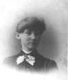 ellise_meyers.jpg (40930 bytes)
