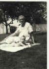 halliesharonsue_1944.jpg (34533 bytes)